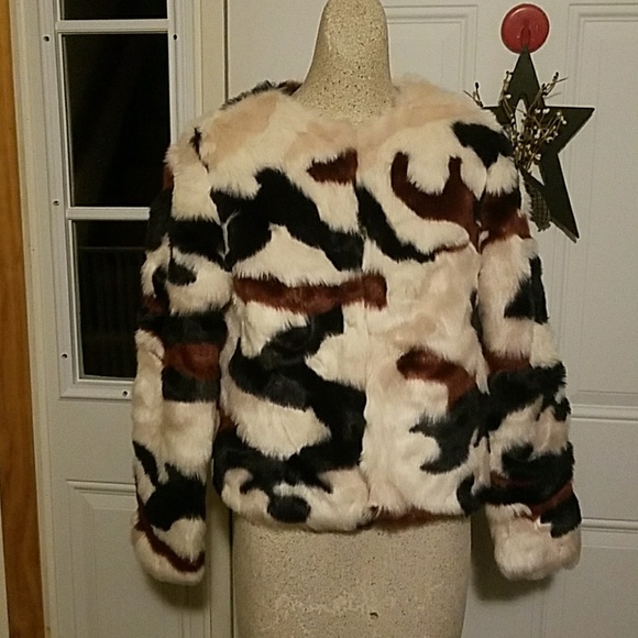 Cynthia Rowley faux fur jacket size S NWT - Picture 5 of 7